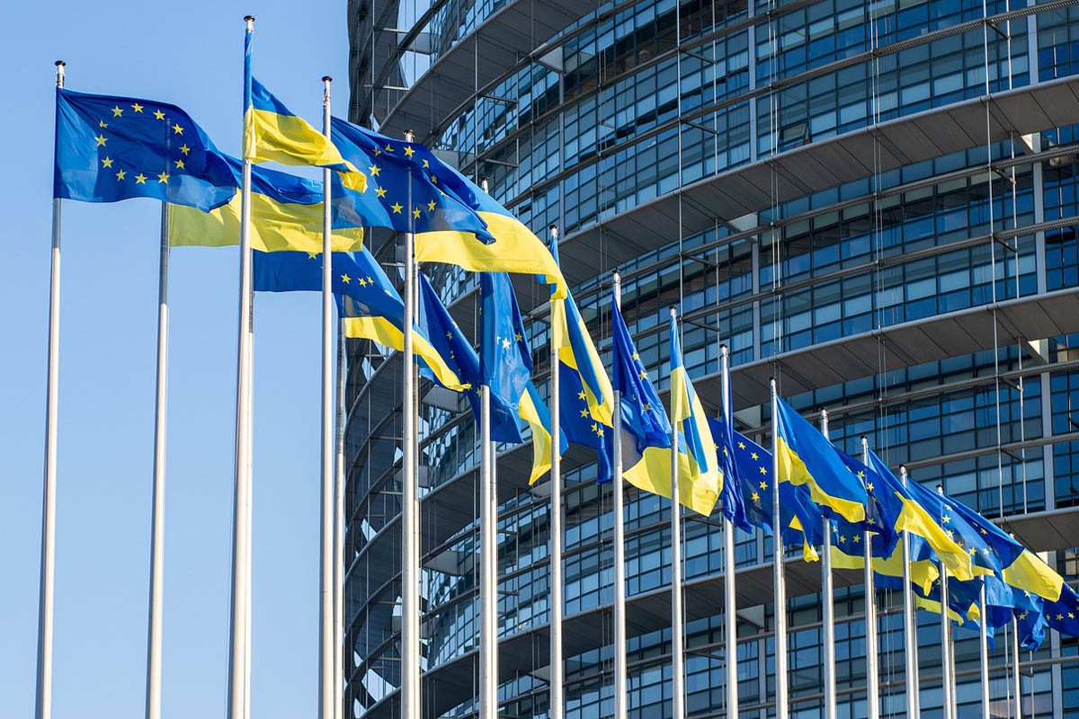 EU isplatila tri milijarde evra zajma Kijevu