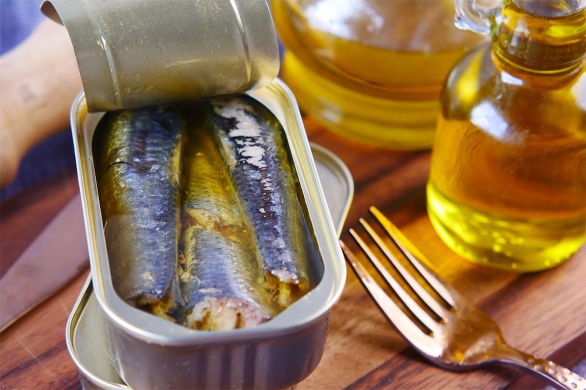 Ko ne smije da jede sardine