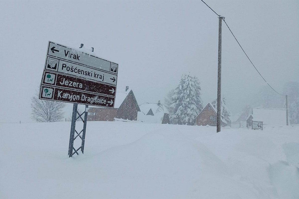 Na Žabljaku skoro metar snijega