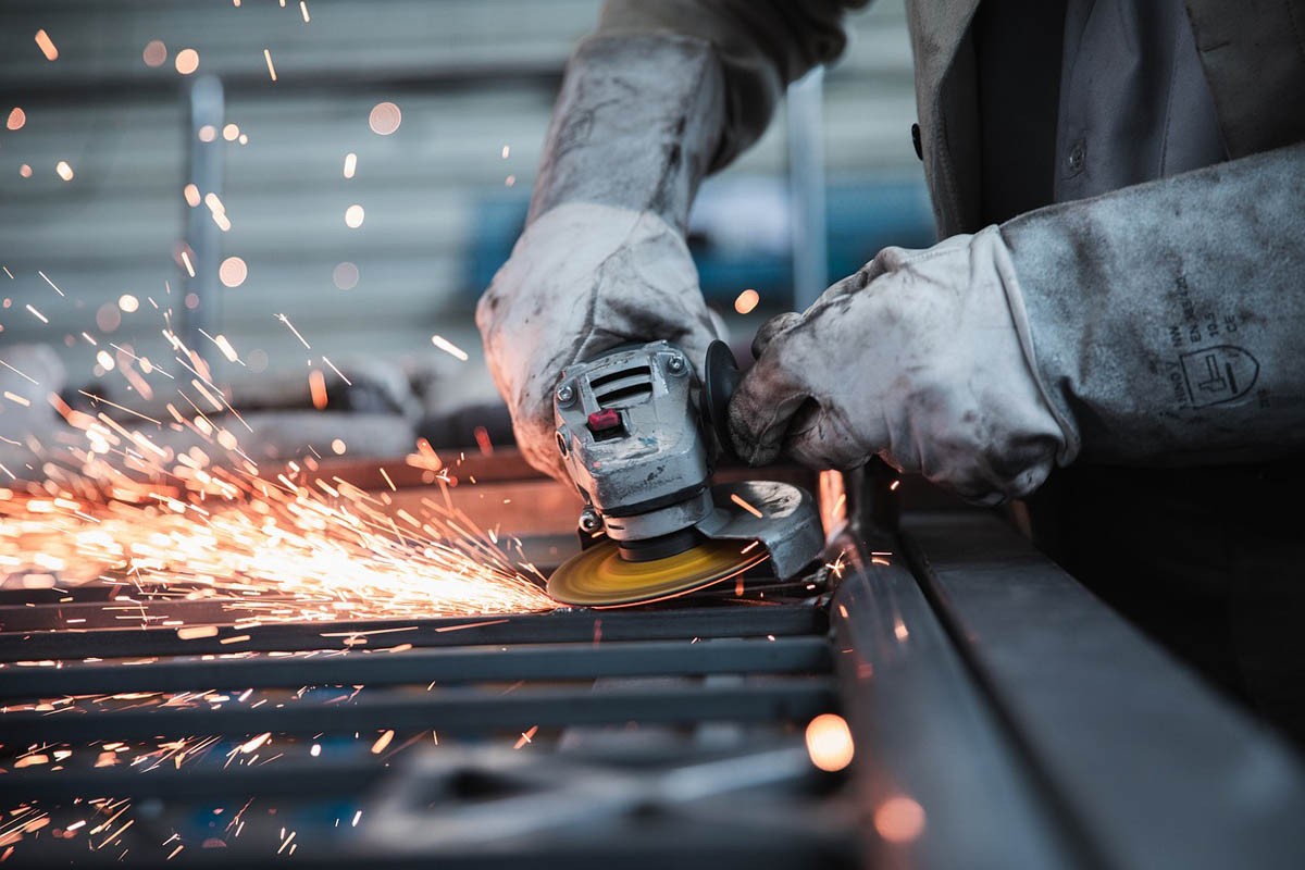Proizvođačke cijene industrijskih proizvoda više za 0,1 odsto