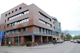 UIO prikupila više prihoda, entiteti dobili manje novca