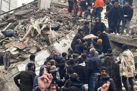Erdoan: U zemljotresu stradalo 912 ljudi