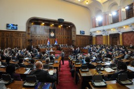 Poslanik gledao filmove za odrasle tokom sjednice o KiM, Dačić traži ...