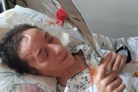 Profesorica klavira treba pomoć da prohoda