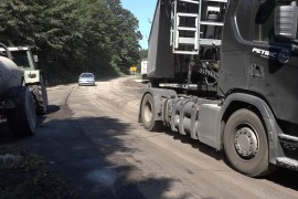 Mjeriće tonažu teretnih kamiona uz regionalni put R-405