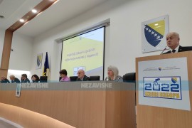 Revizija CIK-a: Stranke masovno krše zakon, sumnja se i na utaju poreza