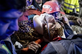 Žena spasena iz ruševina u Turskoj poslije 212 sati od zemljotresa