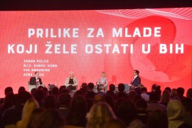 Ostaješ u BiH? Iskoristi prilike za sebe!
