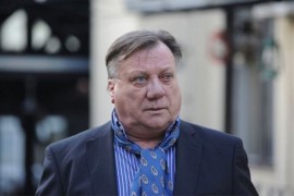 Halid Bešlić pozvao mladu Špankinju da nastupi sa njim u Zetri ...