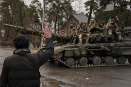 NATO dao Kijevu 440 tenkova