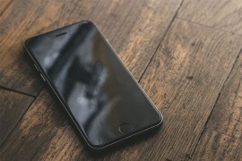 Lopovu ispao telefon tokom krađe