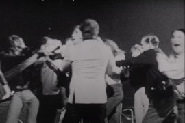 Pol Makartni i Ringo Star sviraju pojedine dionice na albumu ...
