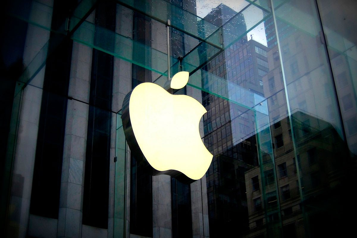 Apple će sljedeće godine predstaviti preklopni iPad