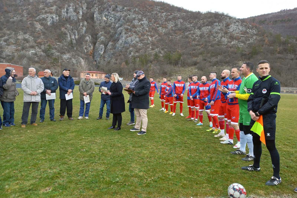 Fudbal spaja Zemun i Istočni Drvar