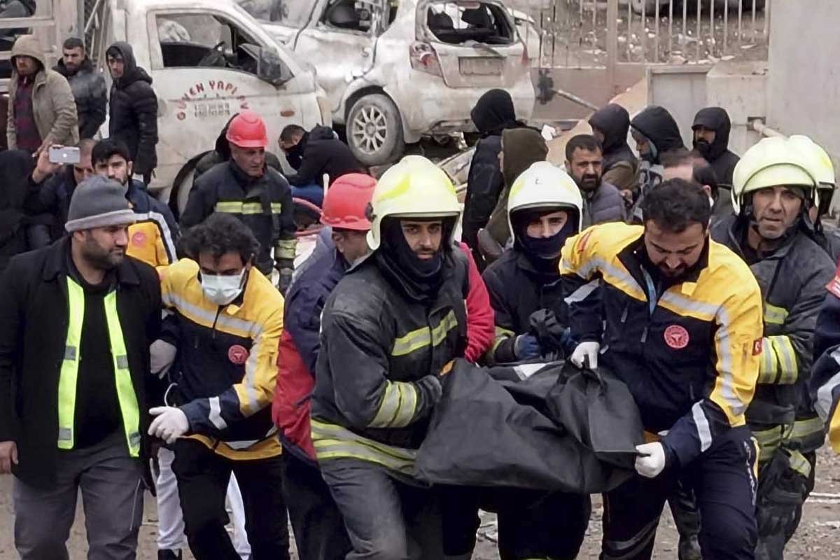 BiH šalje spasioce i nudi pomoć za saniranje štete