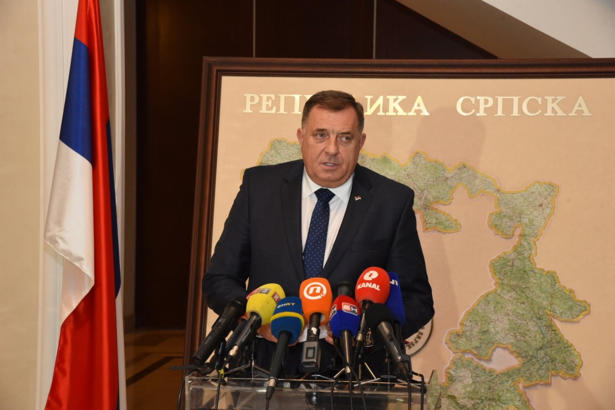 Dodik: Liječenje djece u inostranstvu sistematski riješeno