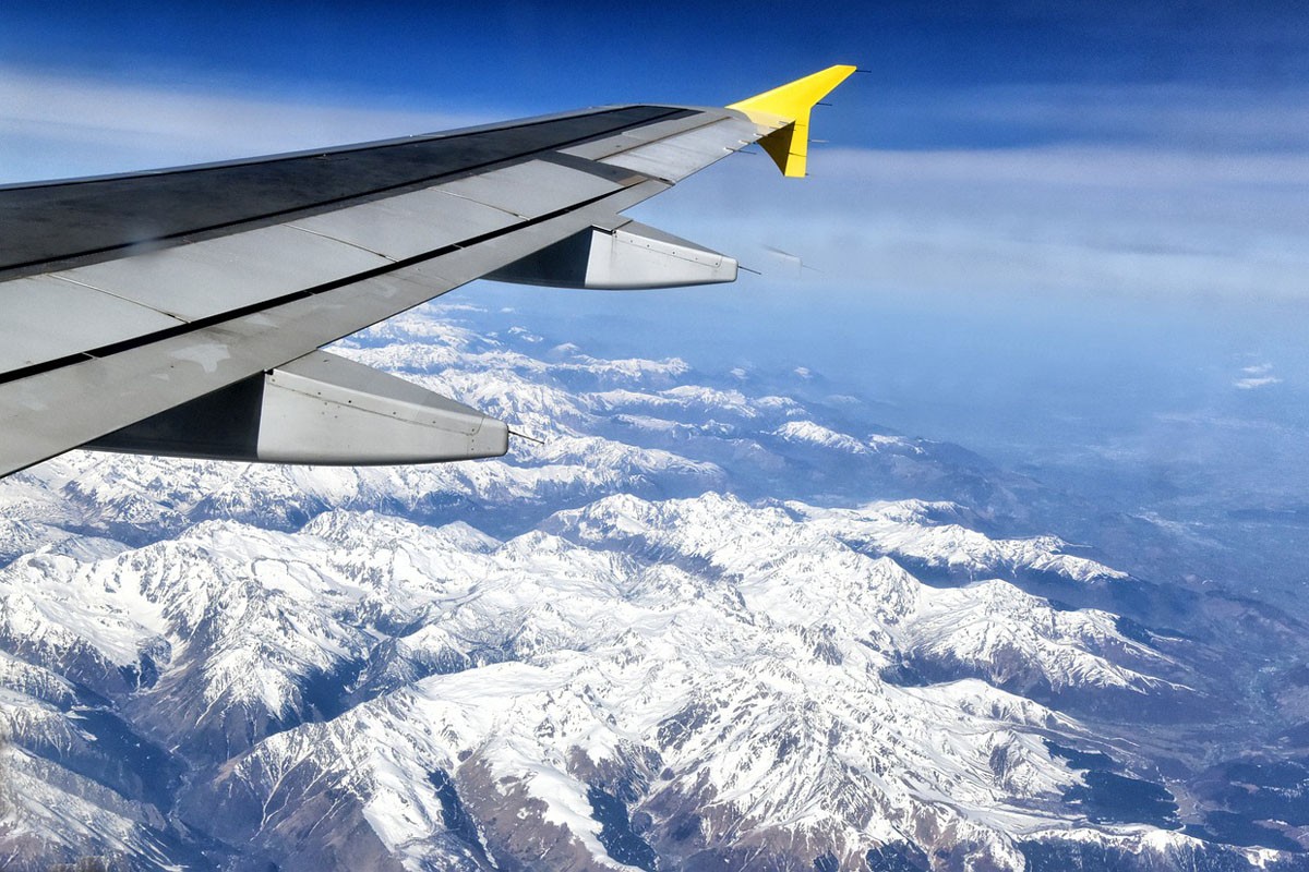 Više od 100 letova otkazano zbog obilnog snijega