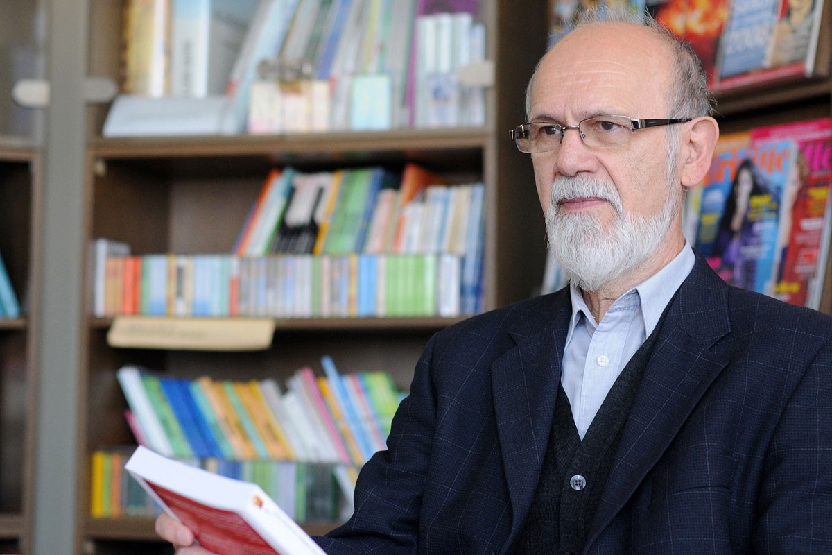 Književnik Ranko Risojević za "Nezavisne": Pjesnik je sluga poezije, a ne naciona