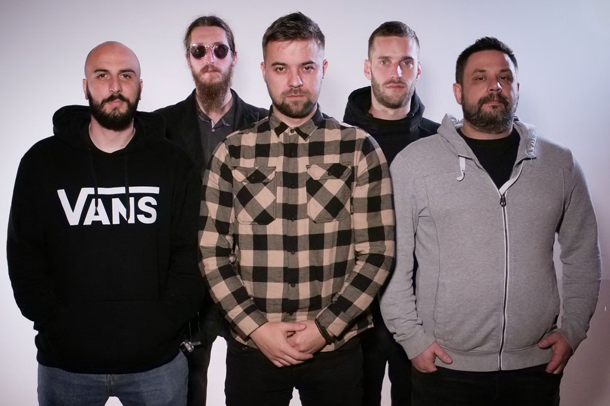 Banjalučki hard rock bend "Charna" predstavlja singl "Maske"