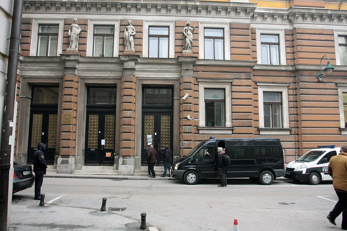 Sedmorka optužena za napad na Beograđane u Sarajevu na slobodi