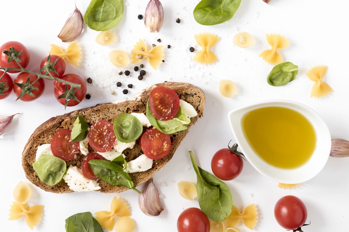 Pripremite tradicionalno italijansko jelo: Bruskete, hrskavi ukusni zalogaji