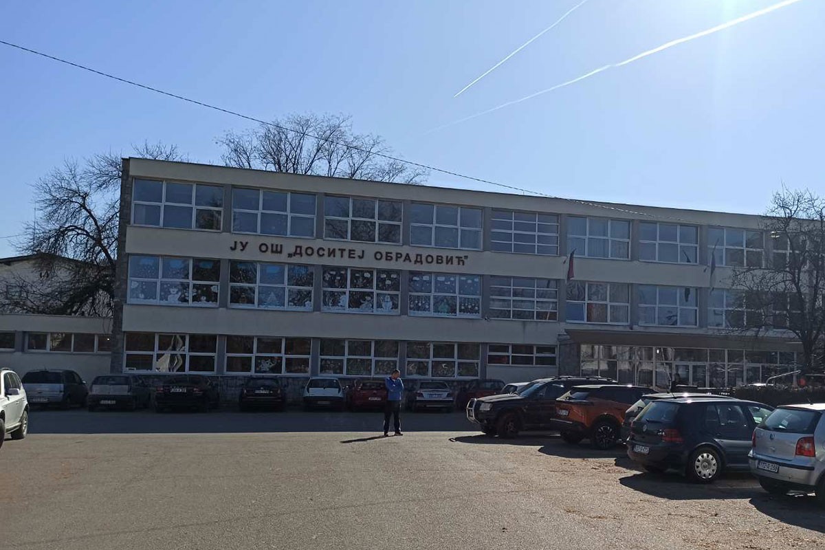 Muk u banjalučkoj školi: "Učiteljica Marija bila divna žena i sjajan pedagog"