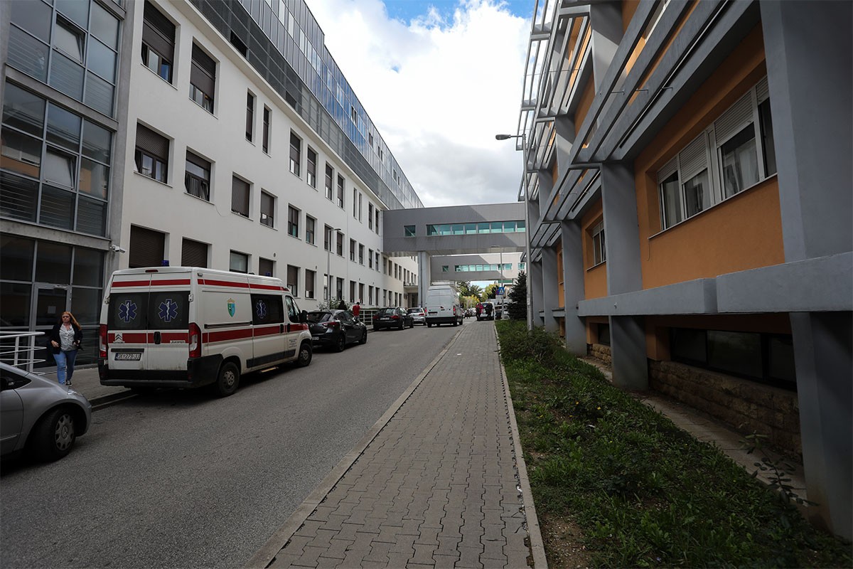 Dječaku iz Srbije uspješno transplantirano srce u Zagrebu
