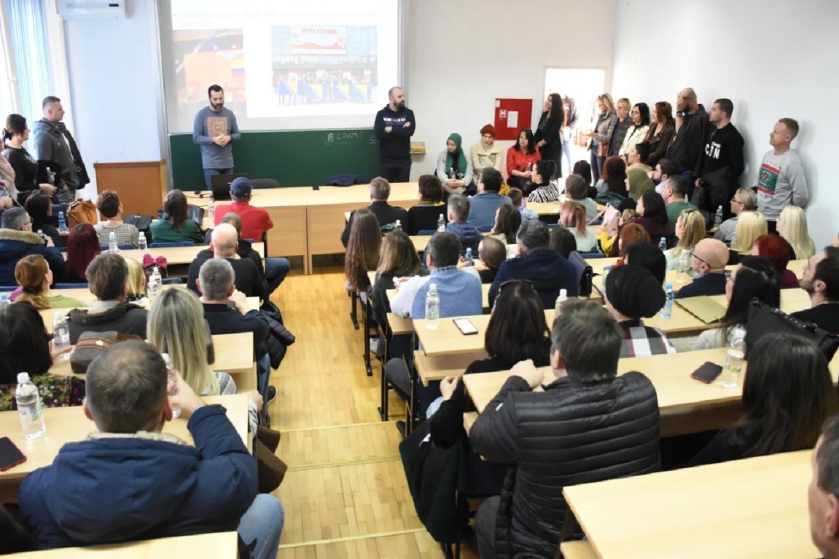 Zenica dobila prvu generaciju "robotića"