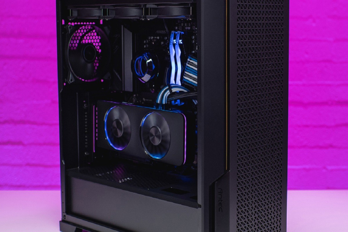 Antec novo kućište P20C sa masivnom mrežastom pločom