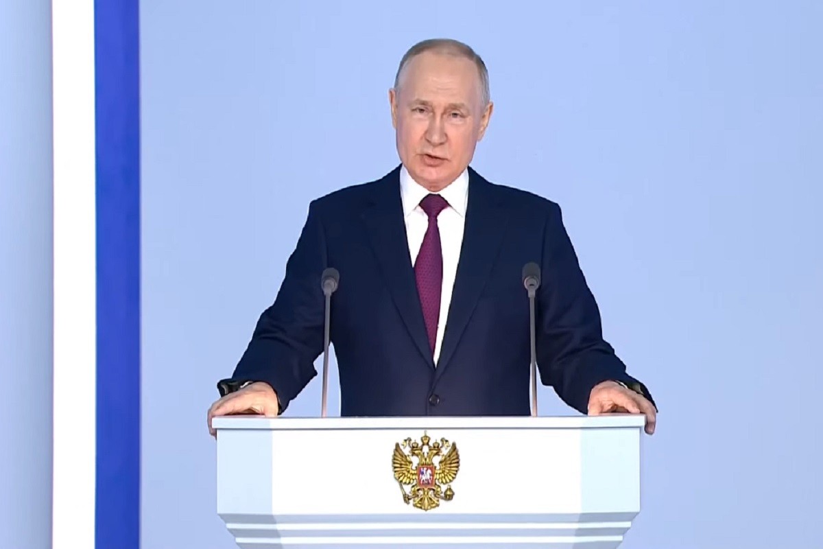Putin: Rusija će odgovoriti na svaki izazov, istina je s nama