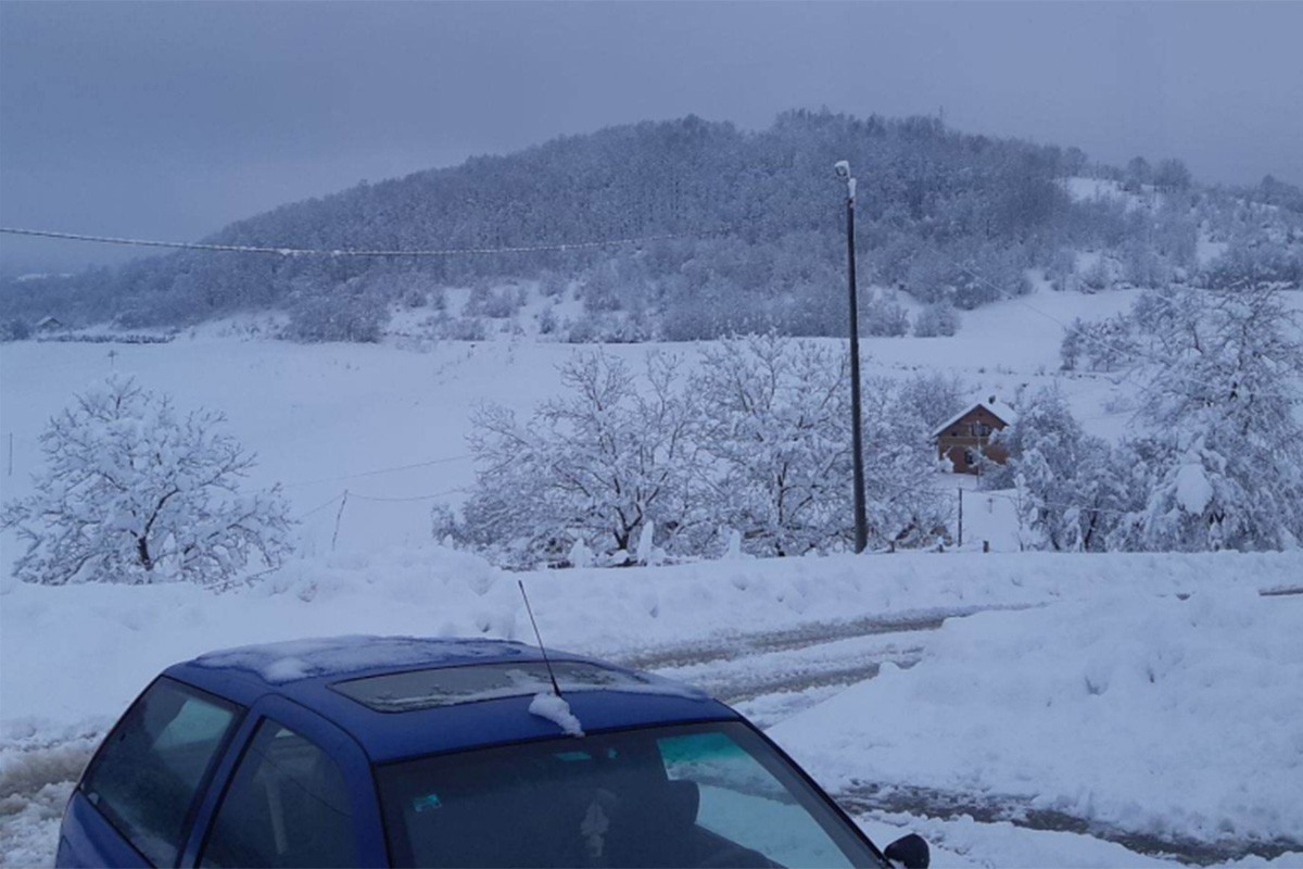 Krupa na Uni i dalje bez struje, nema nastave u školama