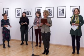 "Women to Women": Otvorena izložba fotografija Inge Morat i Gerti Dojč