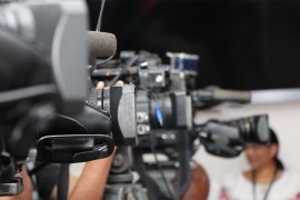 Pomoćnik direktora banjalučke škole napisao novinaru "pazite se ...