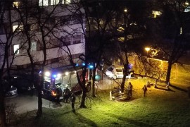 Gorio automobil u Banjaluci, intervenisali vatrogasci (FOTO)