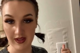 Stanodavac problem rupe u zidu riješio papirom (VIDEO)