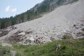 Klizište u Ekvadoru, poginulo najmanje 16 ljudi