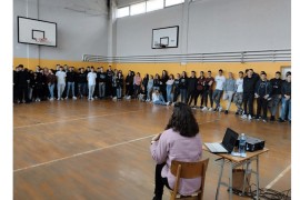 Učenici zainteresovani za rad "Plavog telefona"