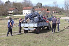 Ribolovci i planinari očistili revir jezera Drenova, prikupili 150 ...