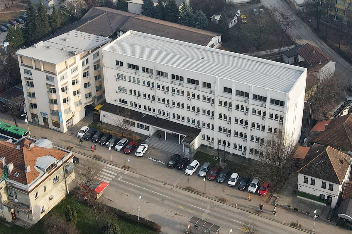 Dobio deset godina robije zbog obljube maloljetnice