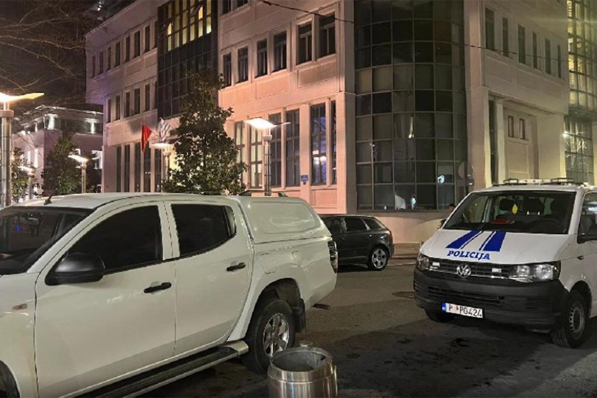 Dojavu o bombi u Skupštini Podgorice poslalo dijete