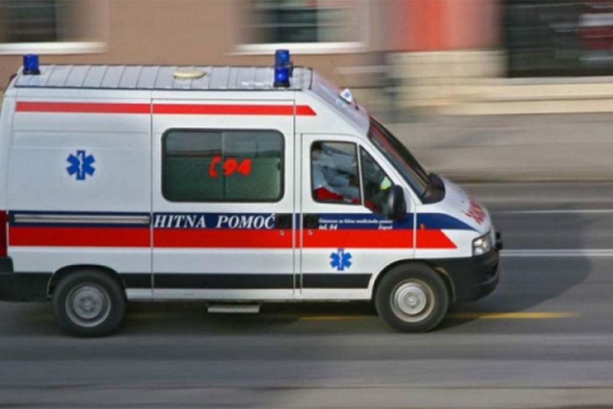 Otac stradale djece transportovan na liječenje u Beograd