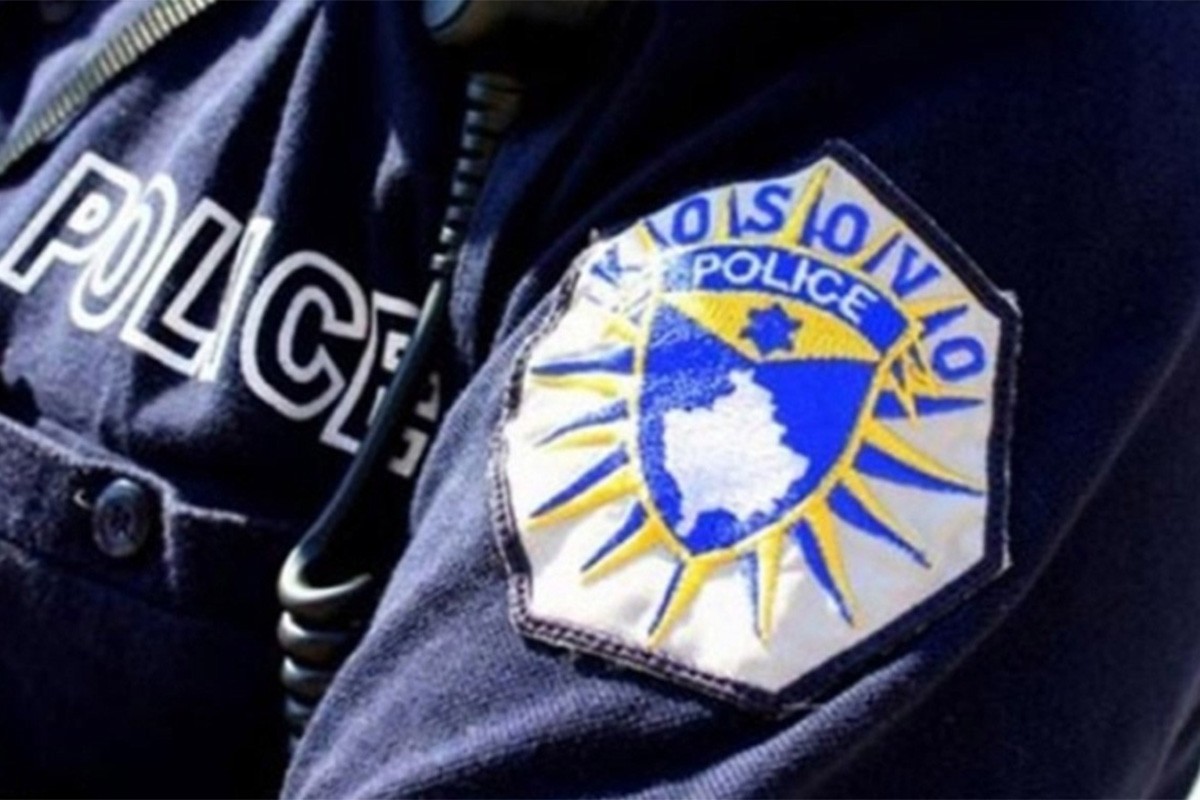Policajac otvorio vatru na vozilo u pokretu na KiM