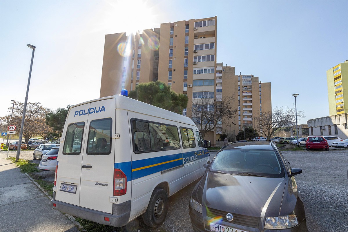 U Puli nađeno tijelo maloljetnice