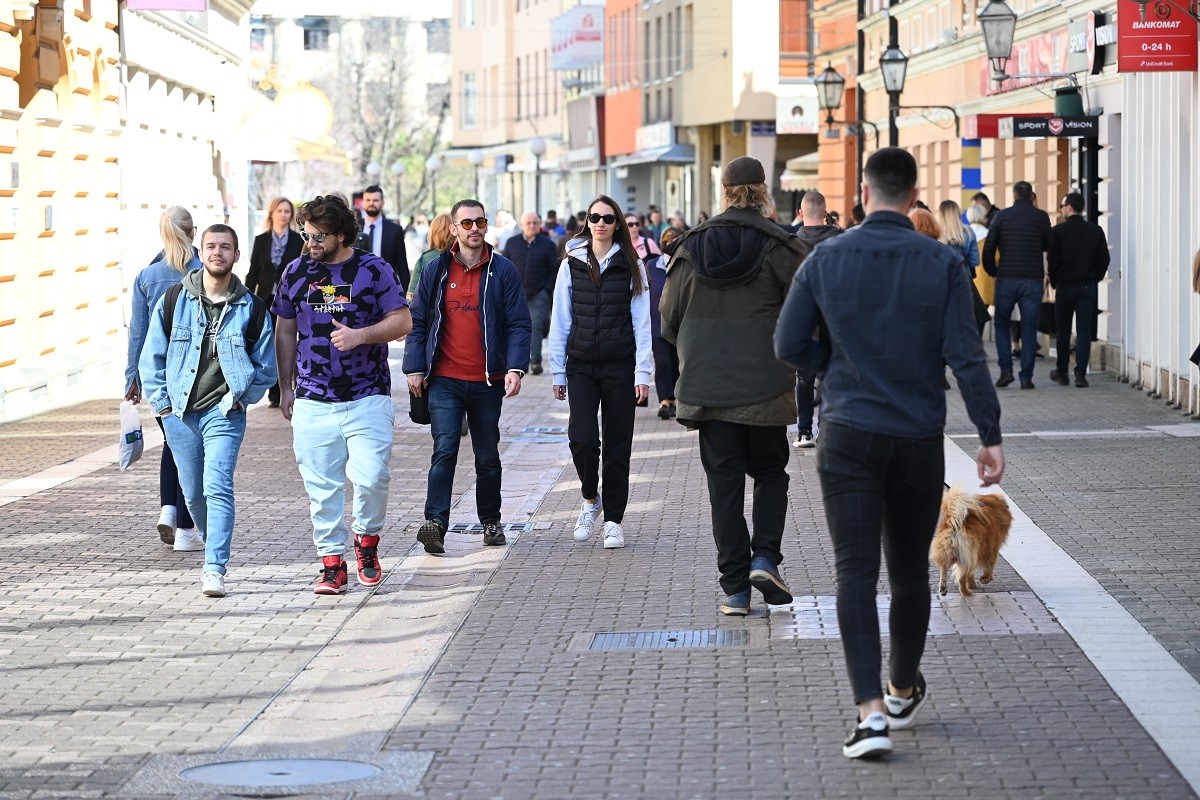 Anketa "Nezavisnih": Šta kažu građani o kriminalizaciji klevete i uvrede