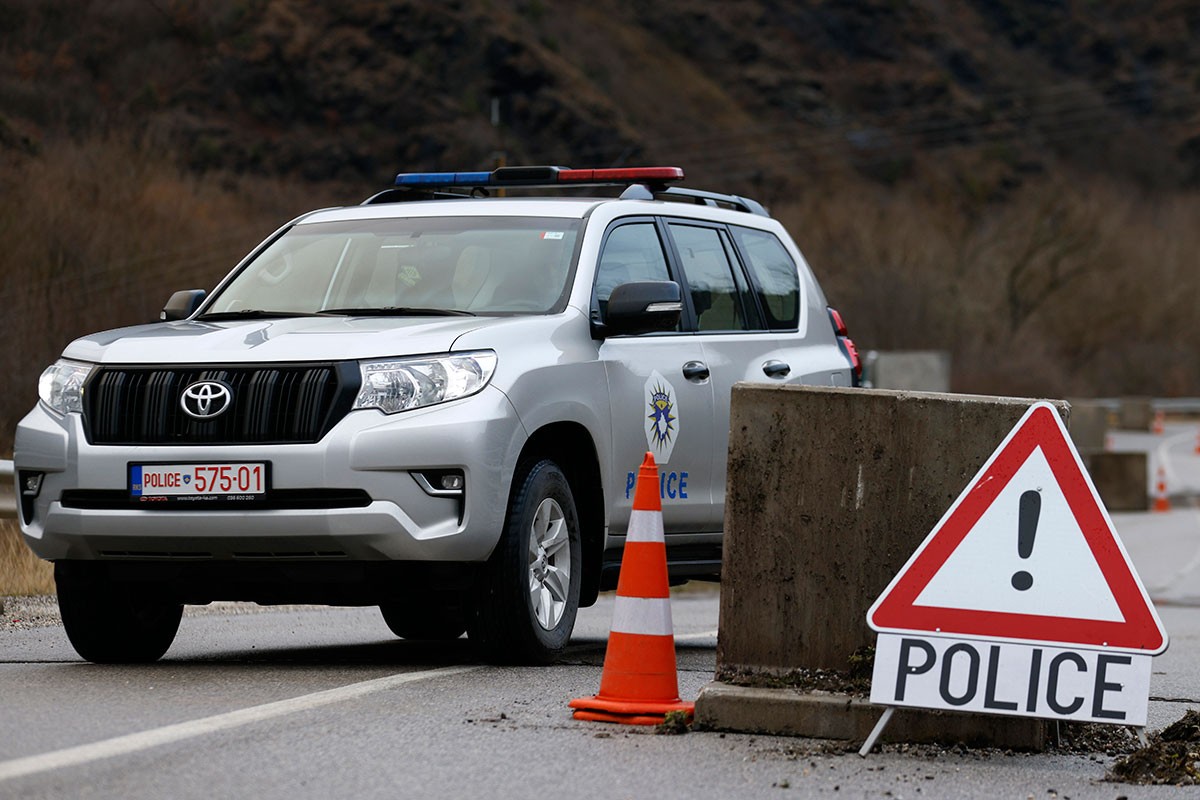 Sva vozila na KiM od danas moraju imati registracione naljepnice
