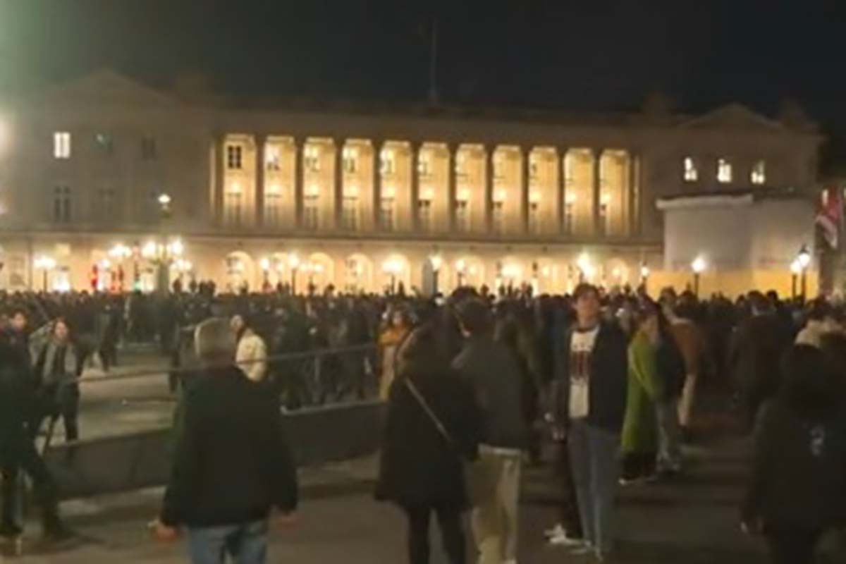 Nastavljeni štrajkovi širom Francuske (VIDEO)