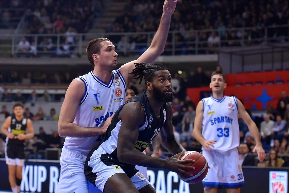 ABA liga suspendovala Lesora