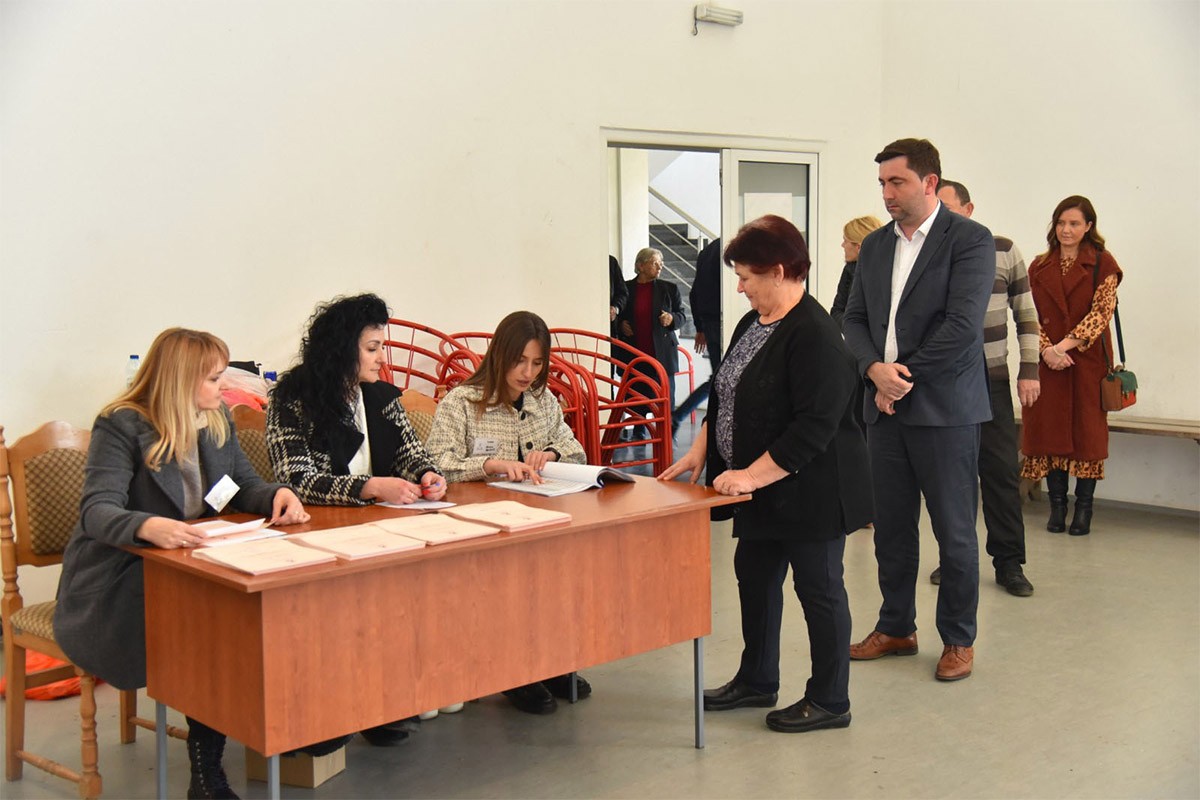 Preliminarni rezultati u Bijeljini: Koliko je birača glasalo za, a koliko protiv