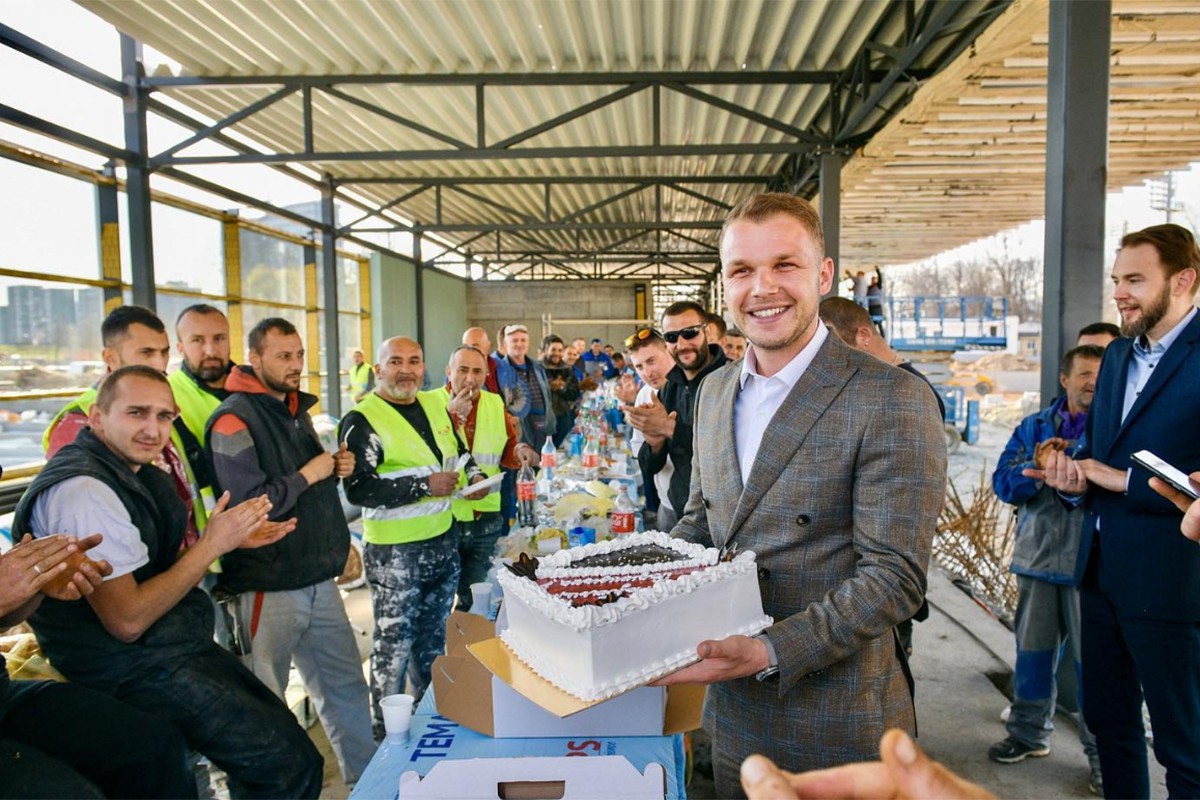 Stanivuković na ručku sa vrijednim radnicima