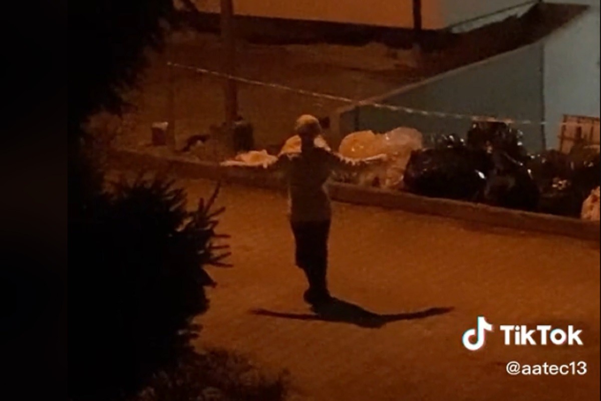 Ko je "srpska plesačica" koja prestravljuje TikTok? (VIDEO)